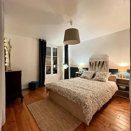 - Centre Historique - Avec Vue *